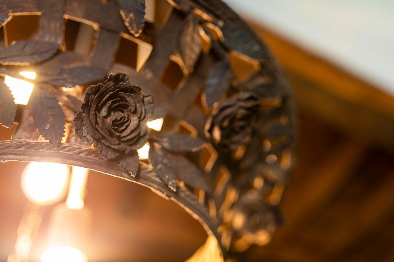 モンドヴィ Palazzo Fauzone Relais Bed & Breakfast エクステリア 写真