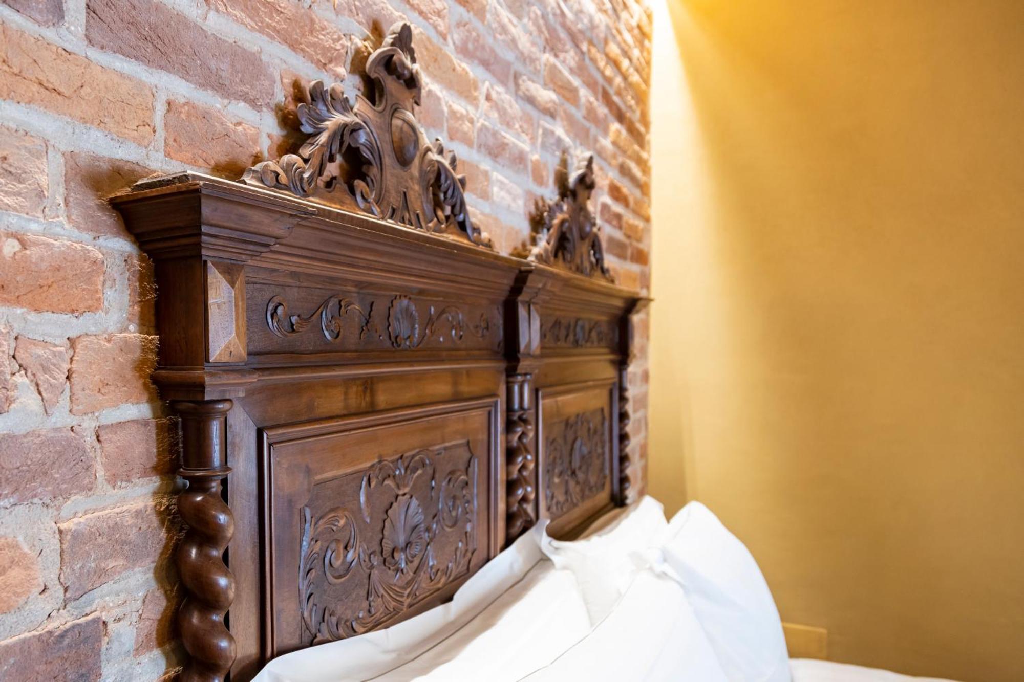 モンドヴィ Palazzo Fauzone Relais Bed & Breakfast エクステリア 写真